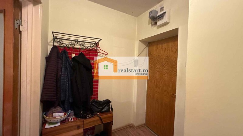 Romancierilor, bloc anvelopat, toate instalatiile noi, 2 lifturi